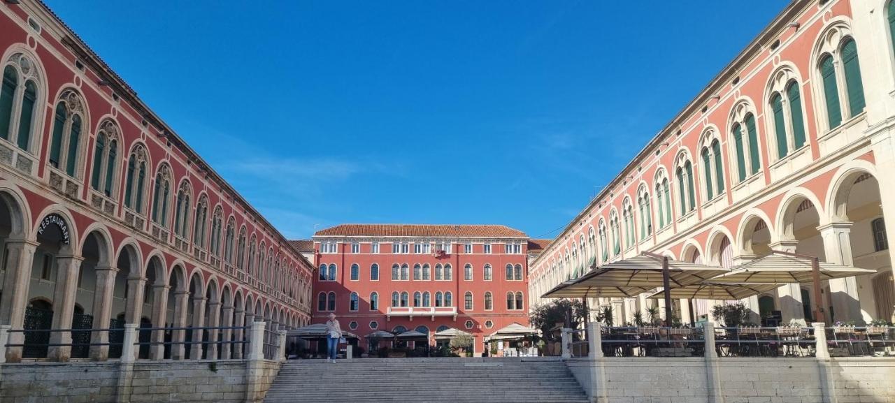 Charming Apartment In Split Center Zewnętrze zdjęcie